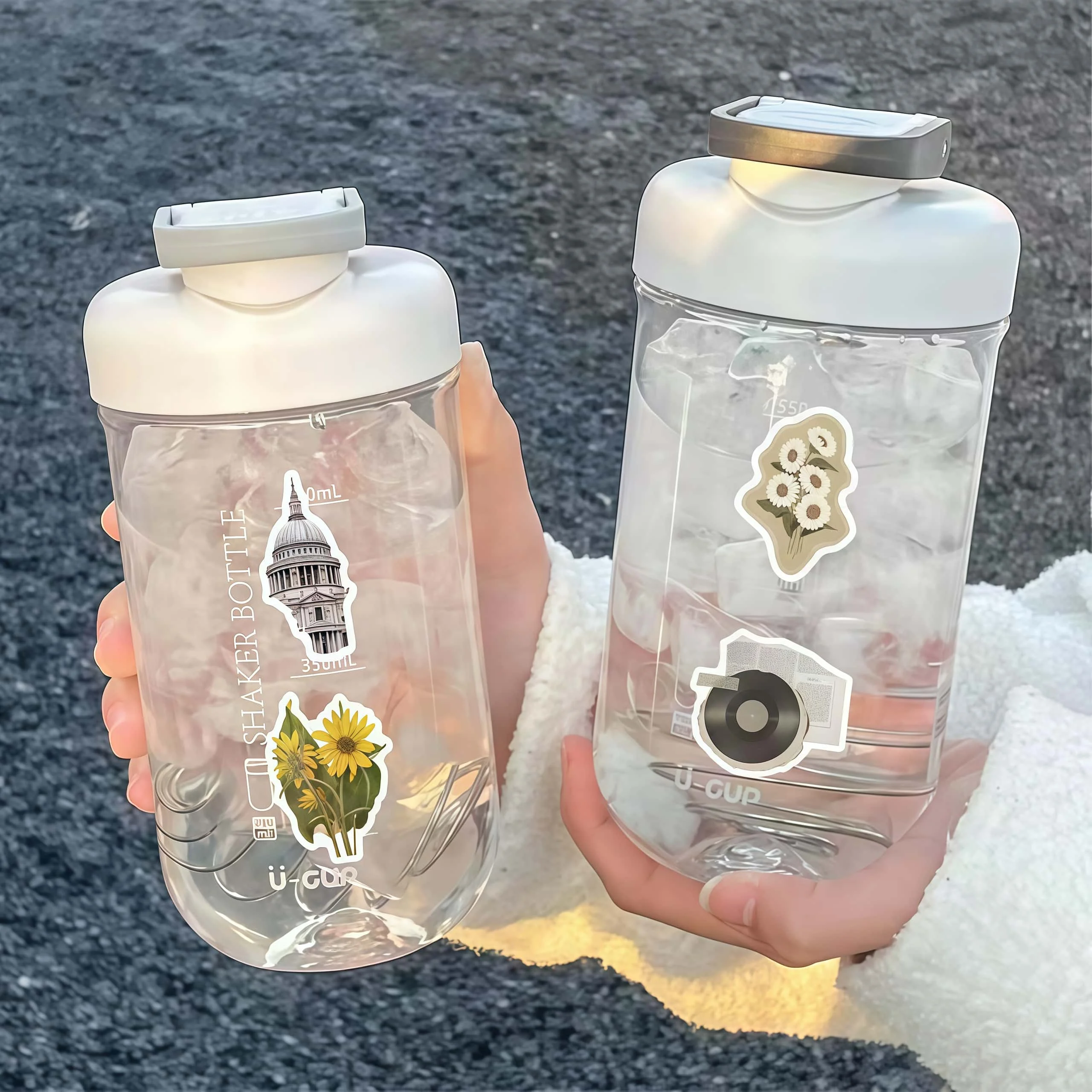 99PCS 빈티지 미적 스티커 팩, 복고풍 꽃 & 카메라 요소 데칼, 저널 스크랩북 노트북을위한 방수 DIY 장식