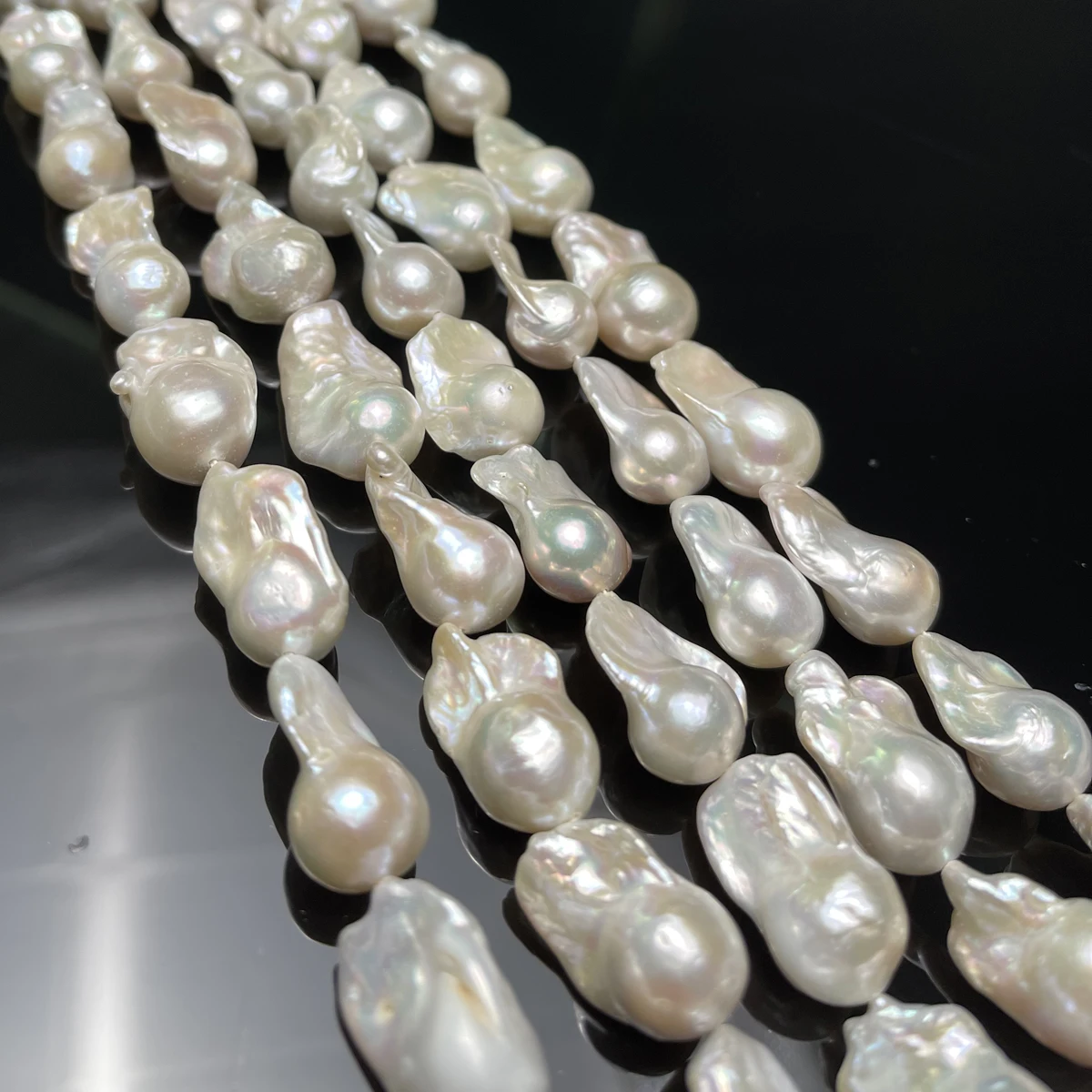 Natural Freshwater Baroque Tail Beads 14x20-15x25mm for DIY Jewelry Making - Create Unique Necklaces Earrings Bracelets