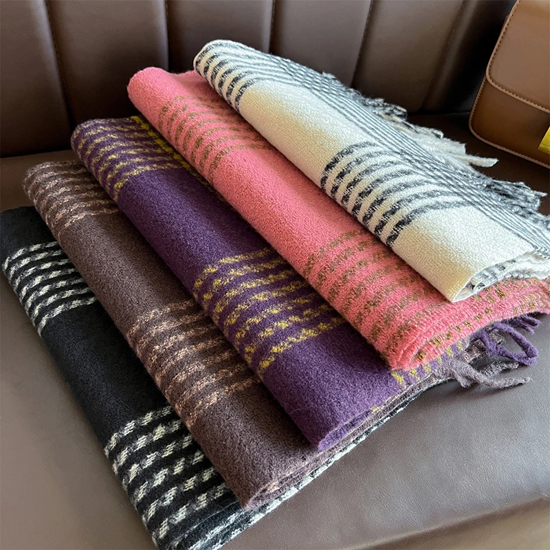 

2025 New Winter Men Women Scarf Keep Warm Cashmere Scarves Casual Brand Designer Pashmina Neckerchief Tassel Business Shawl Wrap
