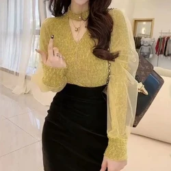 Spring Autumn New Solid Color V-neck Long Sleeve T-shirt Women High Street Casual Elegant Chains Patchwork All-match Pullovers