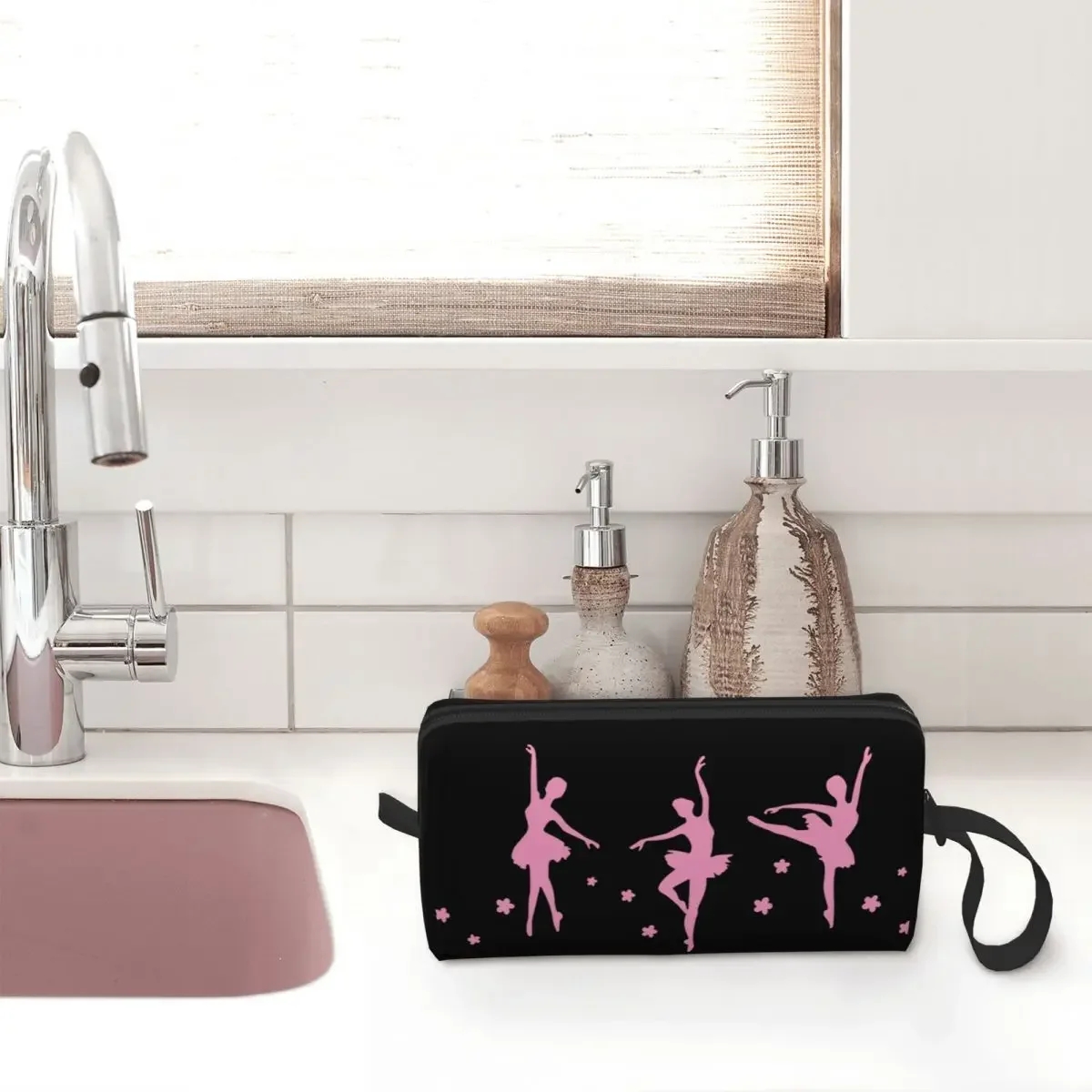 Pink Ballet Silhouettes Makeup Bag Pouch Cosmetic Bag for Men Women Ballerina Dancer Toiletry Bags Accessories Organizer