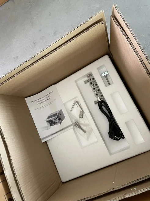 

Автоматическая машина для зачистки и резки проводов с сенсорным управлением SWT508-SDB S для проводов сечением 0.1-4.5 мм² (AWG10-AWG28)