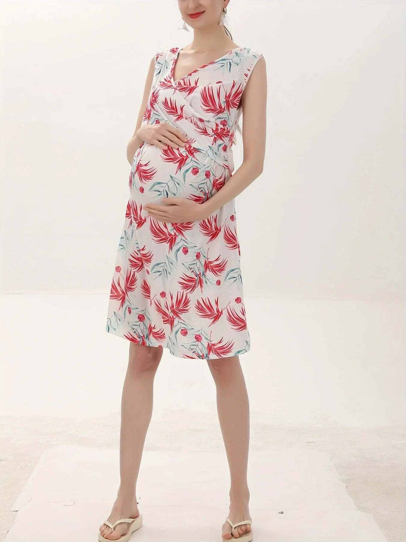 Summer maternity print V-neck sleeveless nursing dress