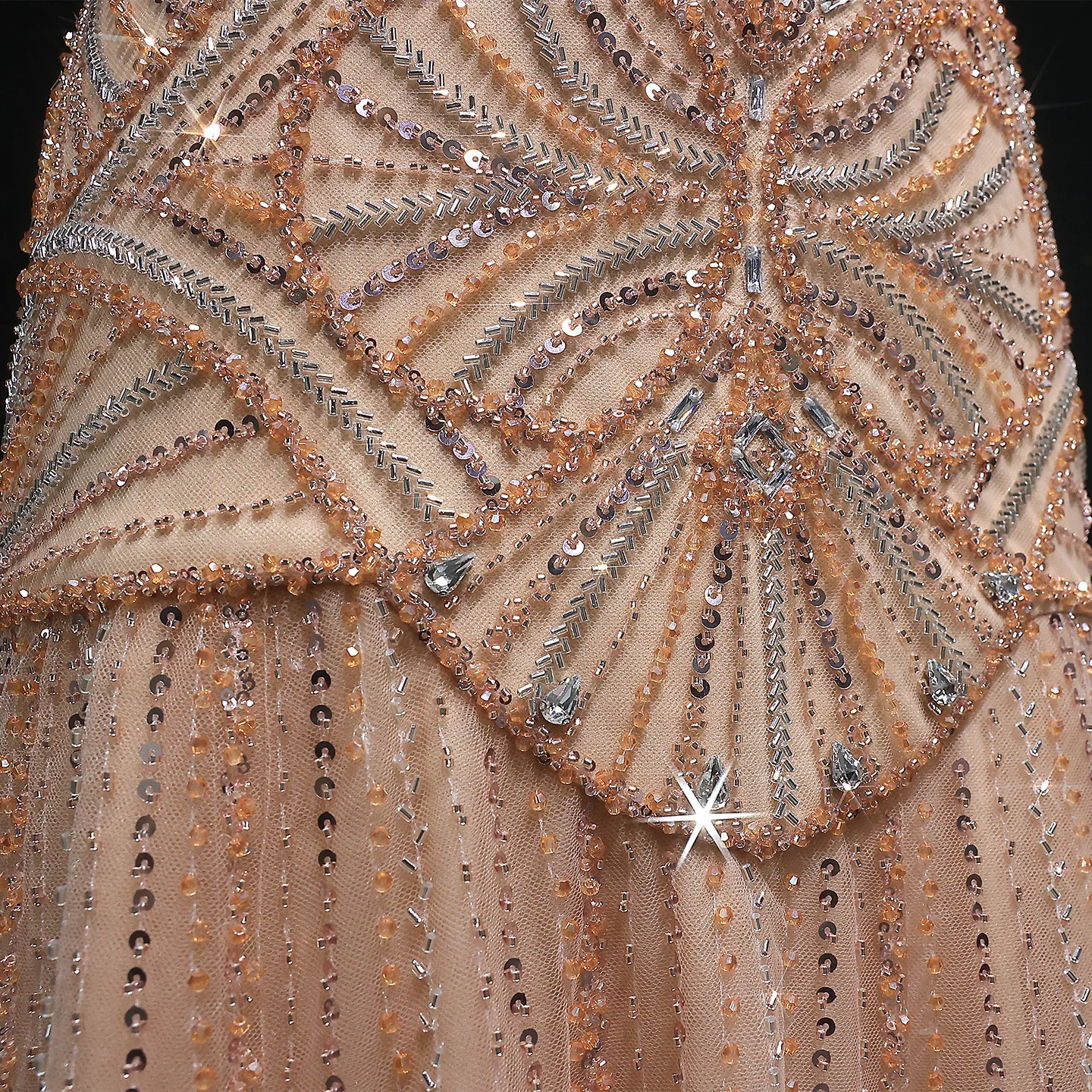 Sharon Said Dubai Champagnerfarbenes Abendkleid mit Spaghettiträgern und Kristallen, Arabisches Damen-Hochzeitskleid, SS552, Maßanfertigung – Detail 11