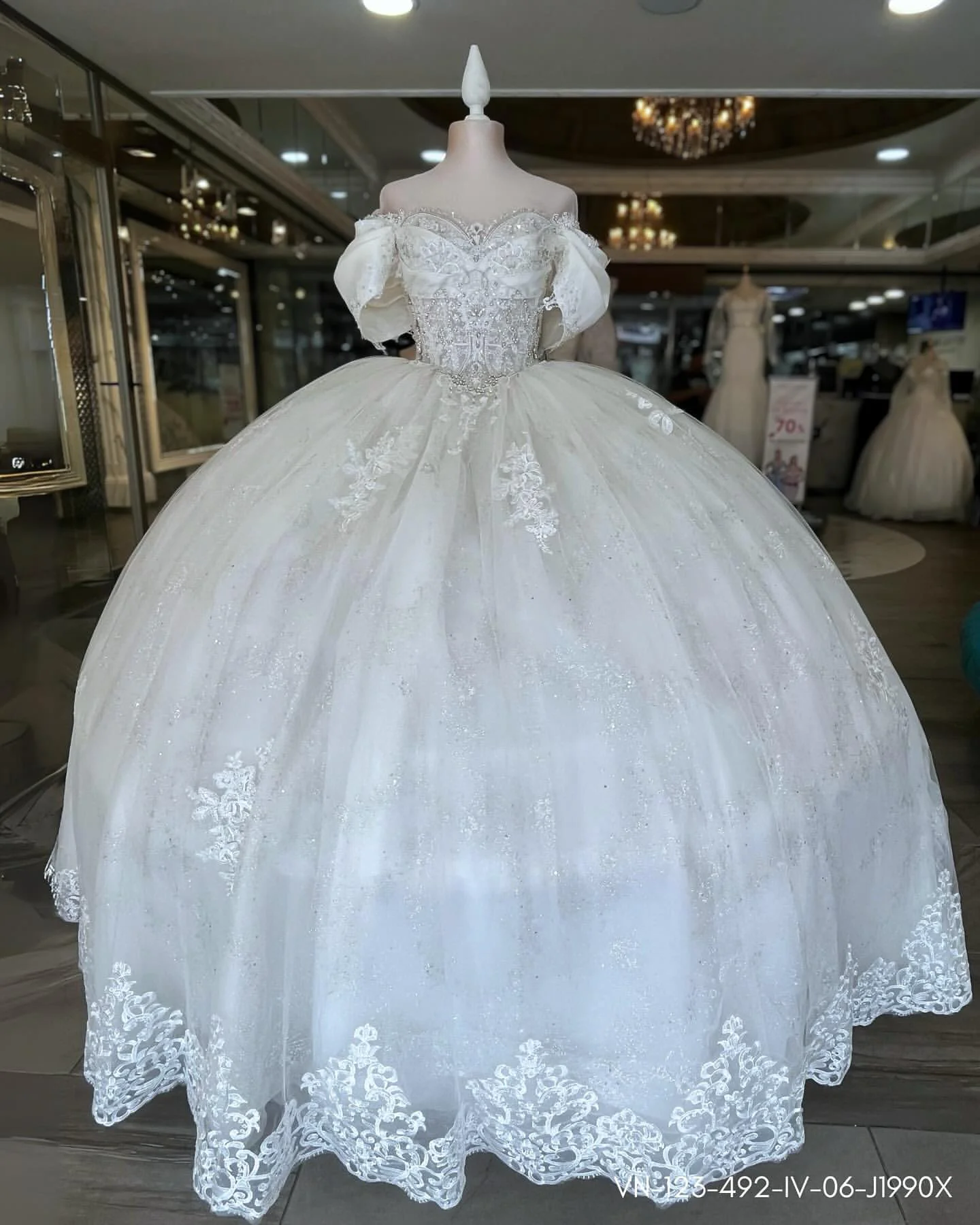 

Белое платье Quinceanera для милых девочек 16, свадебные платья, аппликации из бисера, кружевное платье на день рождения по индивидуальному заказу