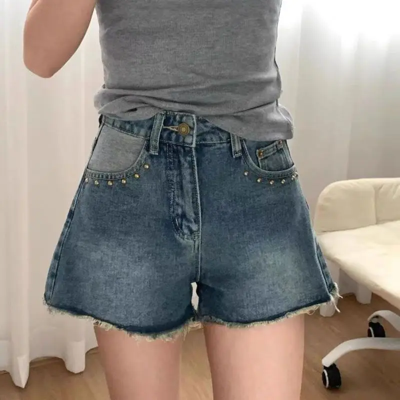 

Women's Blue Rivet Casual Denim Short Pants Y2k Harajuku High Street 2000s Aesthetic Fashion Retro Sexy Shorts Summer Clothes