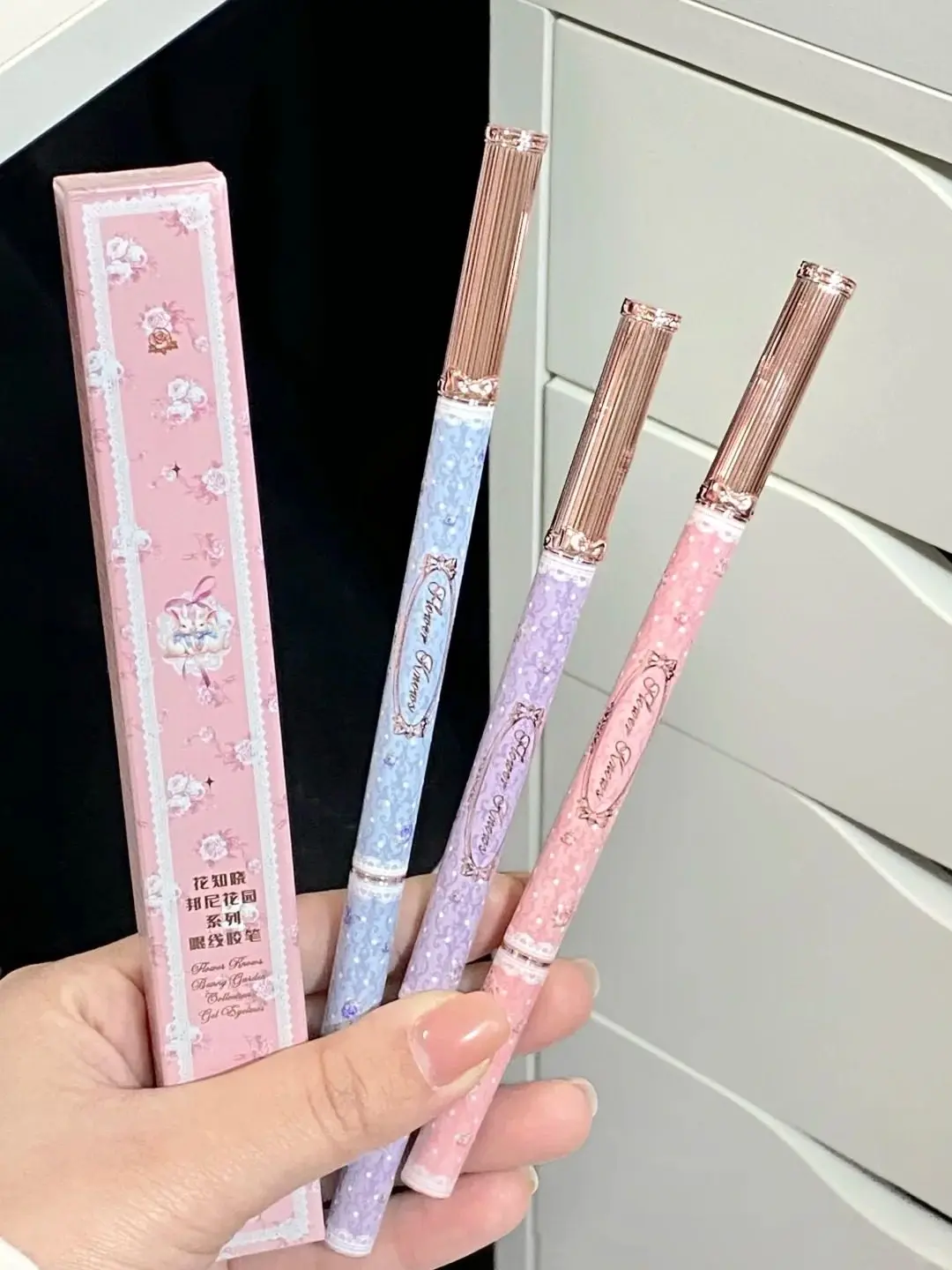 Garden eyeliner waterproof and sweat-proof oblique thin double-headed smooth matte smudge brush eyeliner pen
