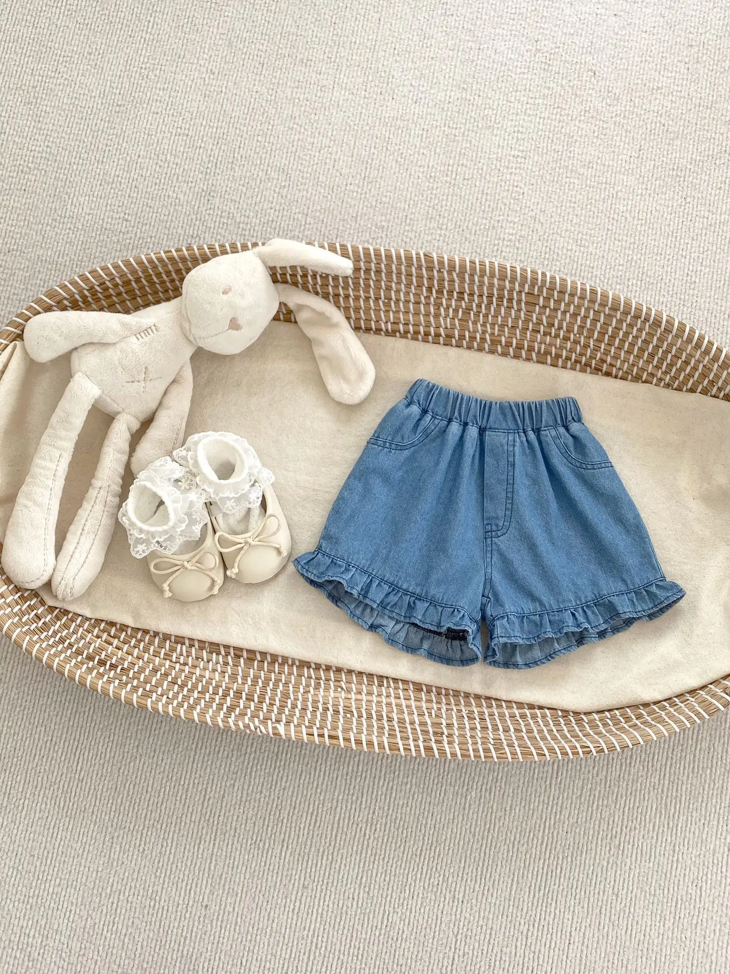 New Summer Girl Infant Solid Soft Denim Shorts Newborn Baby Thin Ruffle Jeans Toddler Cotton Casual Short Pants Kid Mid Trousers