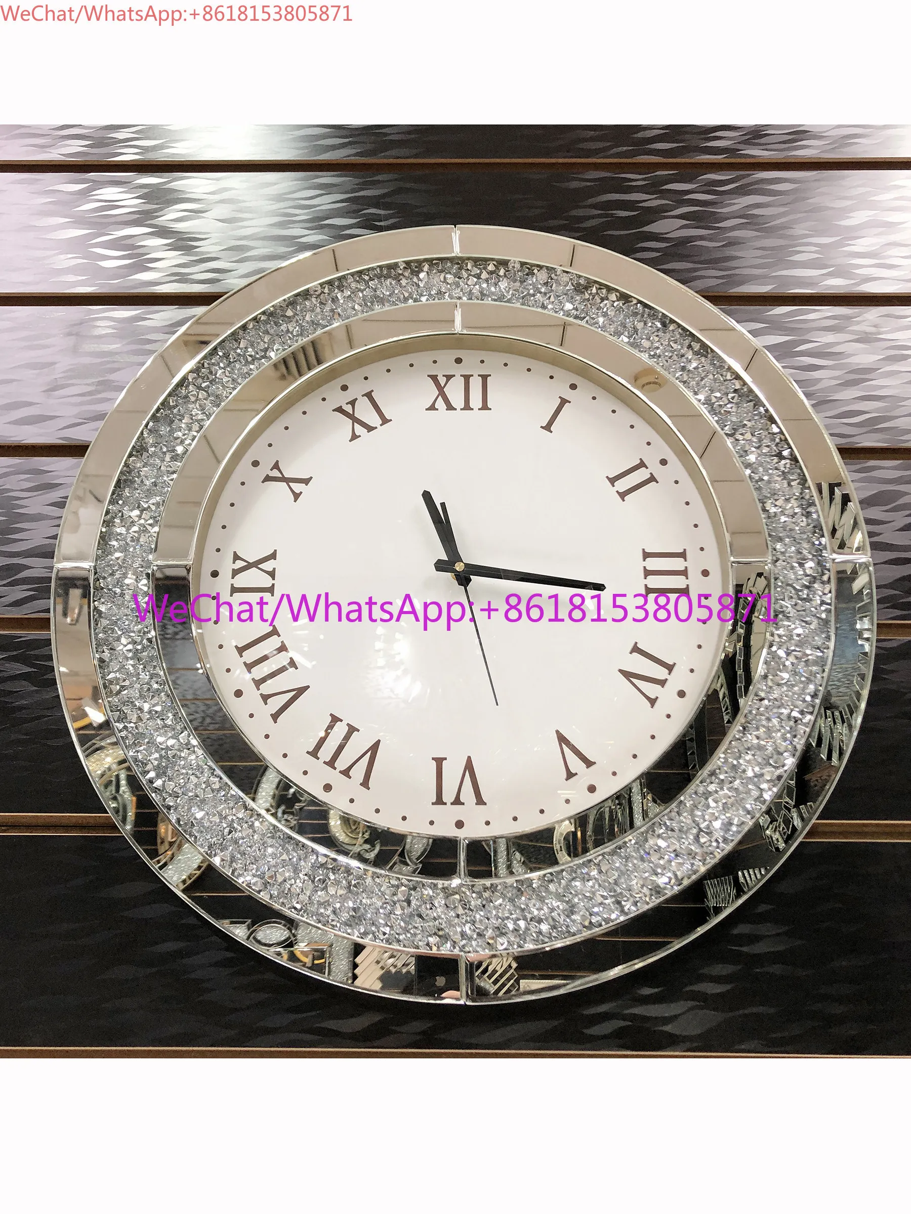 Light luxury fashion round decorative wall clock living room dining room household square creative diamond wall