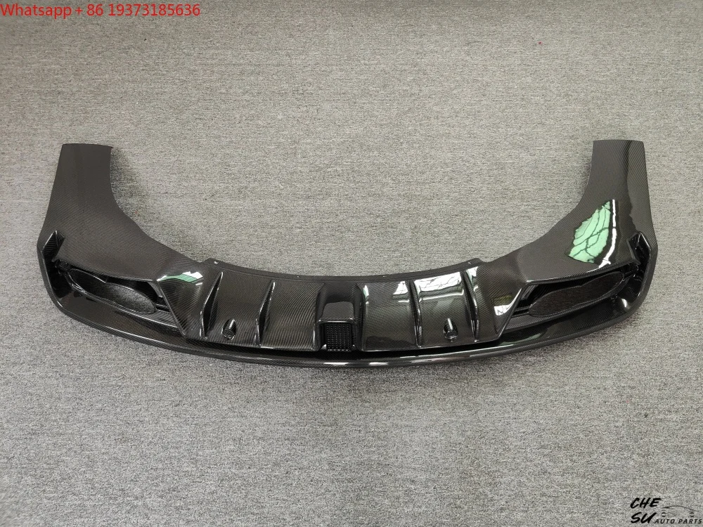 Suitable for Bentley 15-17 Continental GT Upgrade V Style Carbon Fiber Rear Diffuser Body Kit Rear Bumper Lips Custom Car Kit