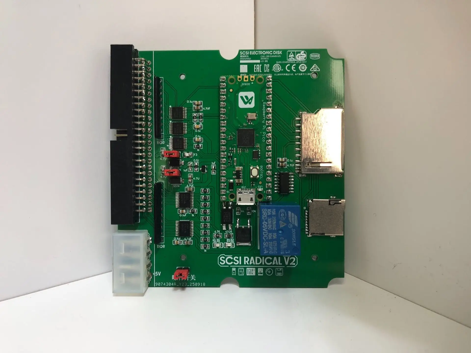 SCSI RADICAL V2 SD/TF Card to 50-Pin SCSI Hard Disk Adapter Converter for Vintage Mac PC, USB Direct File Transfer, Noise Switch