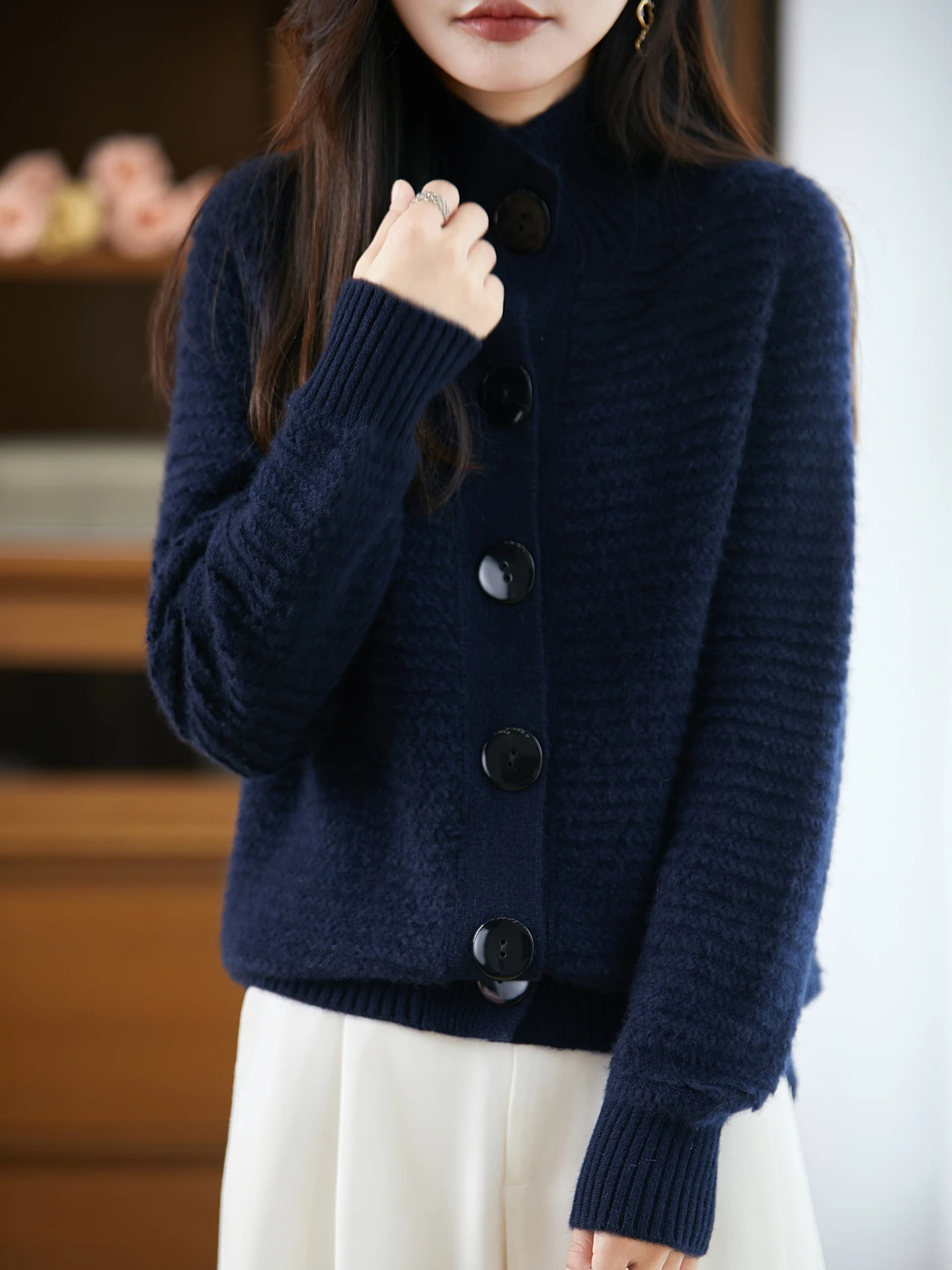 

Новый женский кардиган из 100% мериносовой шерсти, вязаный толстый однотонный однобортный костюм на осень и зиму, приятный для кожи топ