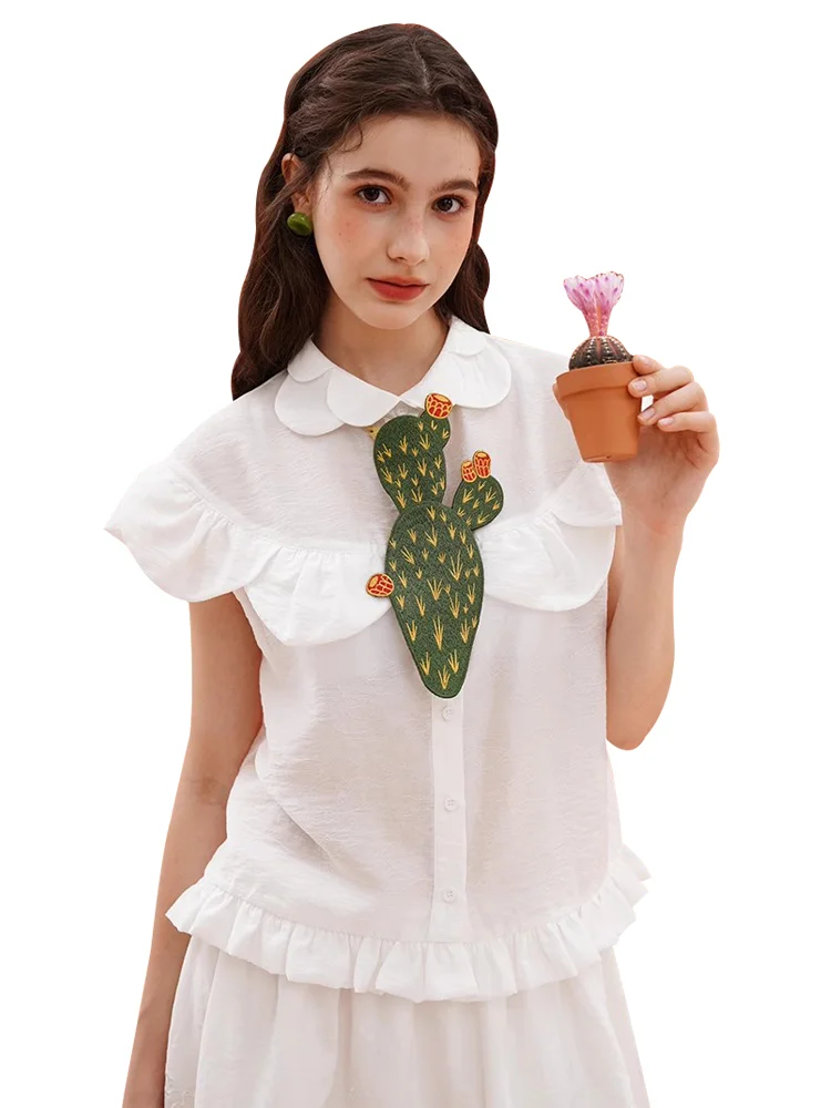 

Ladies' Summer Petal Collar Sleeveless Thin Shirt