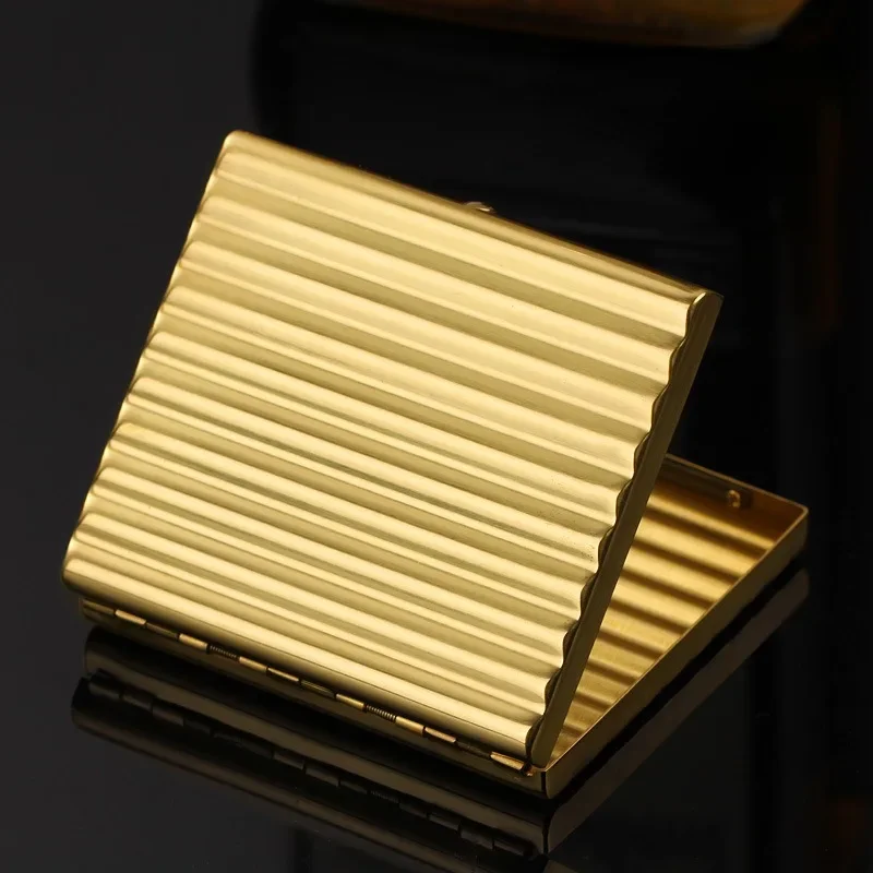 

Portable Special Copper Cigarette Case for 70mm Short Hand-rolled Cigarette Corrugated 20 Cigarettes Box Holder Smoking Tools