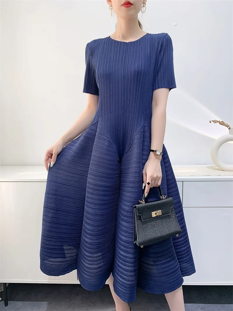 Miyake Pleated Dress Women 2023 Elegant Slim Summer New Casual Mid-Length Dresses Women Clothing O Collar Short Sleeve Bud Skirt