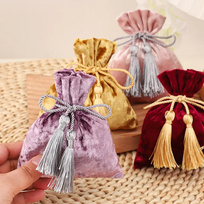 Light Luxury Velvet Candy Bag Jewelry Pouch Gift Bag for Wedding Party Chrismas Decor Jewelry Organizer