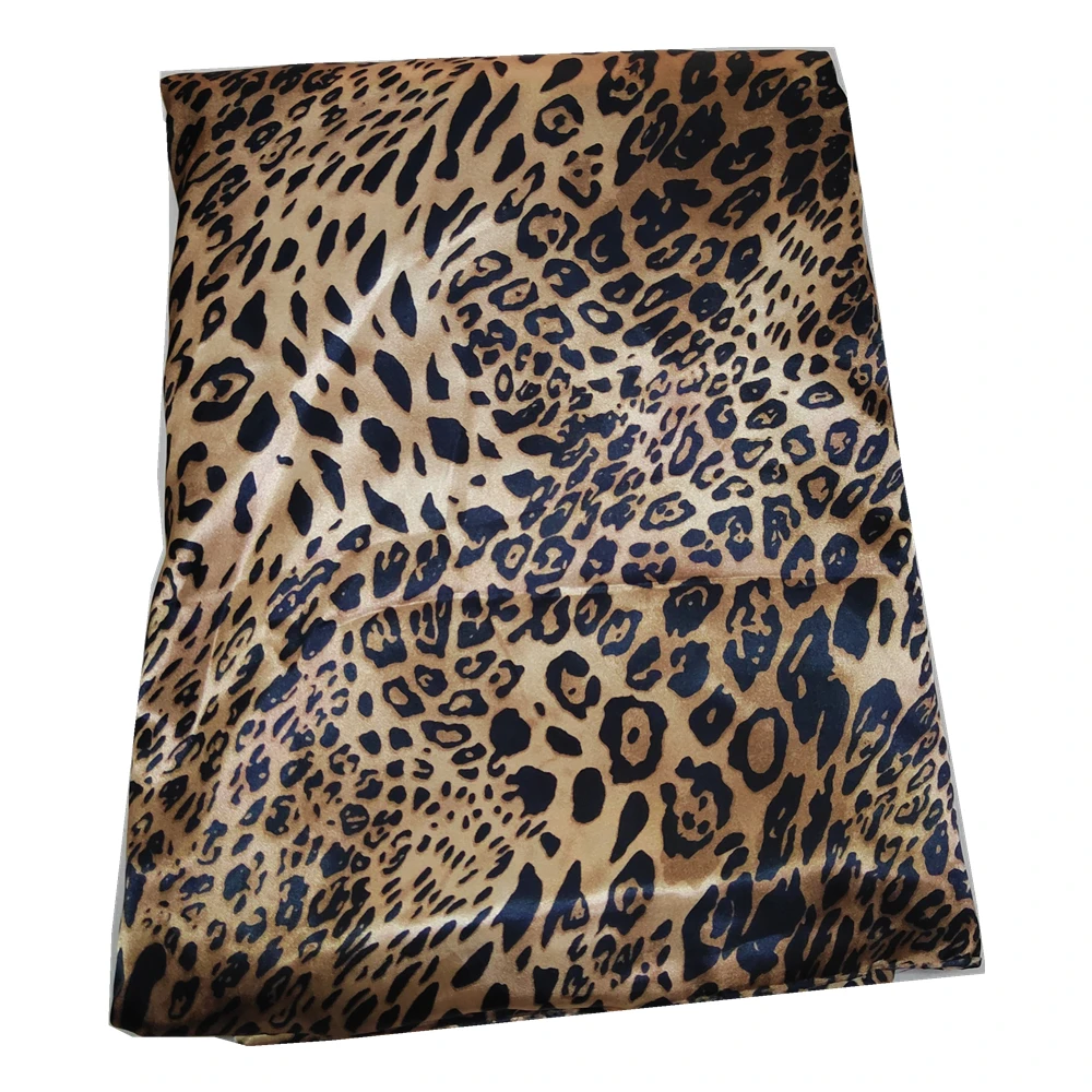 

Simulated Silk Prints leopard Printed Satin Fabric, Decorative Handmade DIY Curtains, Clothing Material