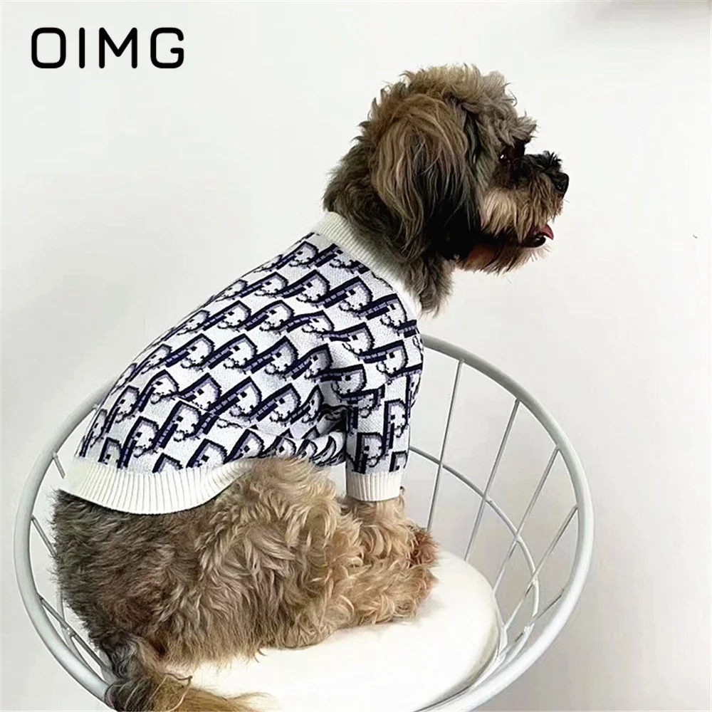OIMG Autumn Winter Pet Clothes Teddy Pomeranian Knitted Sweater For Small Medium Dogs Fashion Temperament Puppy Round Neck Shirt