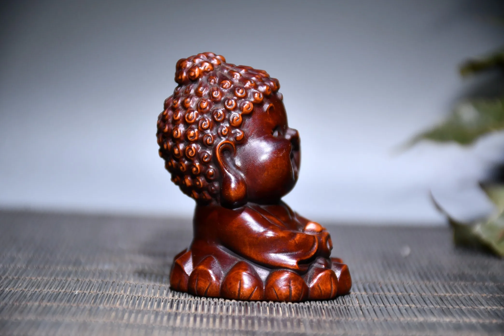 Chinese Style Cartoon Laughing Buddha Statue Wood Carving Cute Baby Buddha Sculpture Sakyamuni Decorative Statue view 5