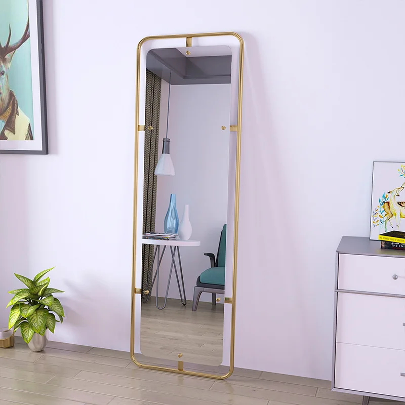 Nordyckie lustra podłogowe na całą sylwetkę do domu, do sypialni dziewczyn, do przymierzalni, dla influencerek.