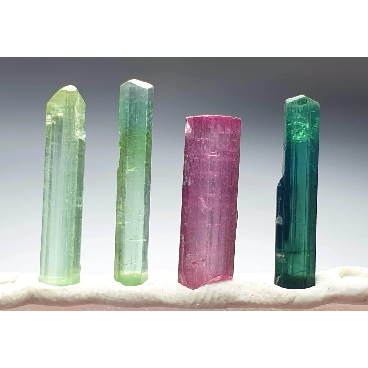 Brazilian Elbaite Crystal Specimen Pack, 10g 5-15mm Colorful Raw Crystals, Specimen Box for Mineral Collection