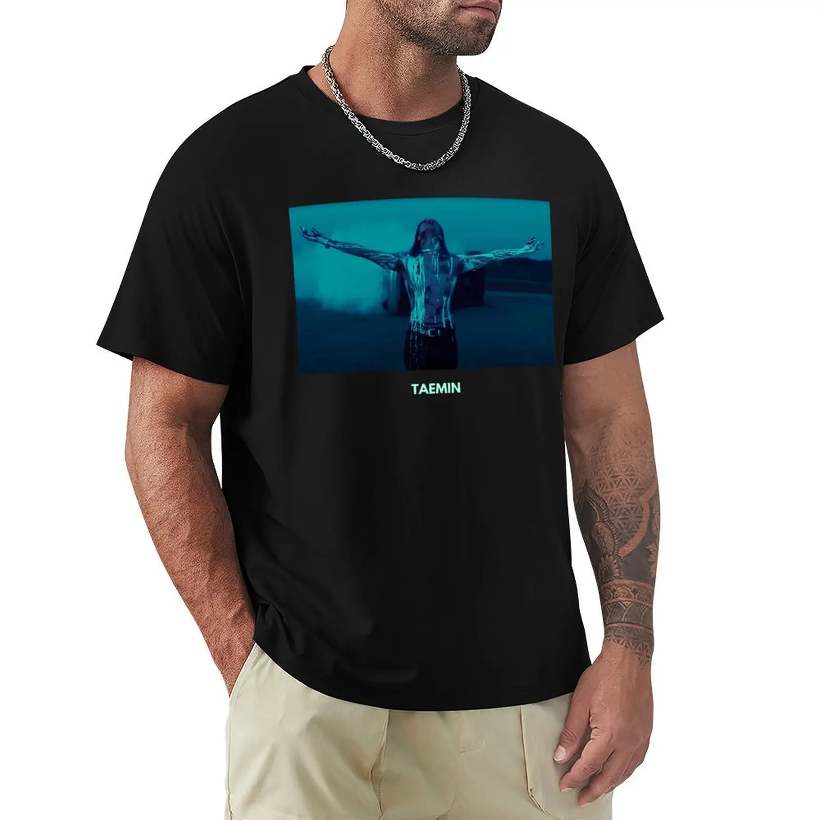 

Taemin Advice Signature T pose T-Shirt Soft Durable Cotton T-Shirt
