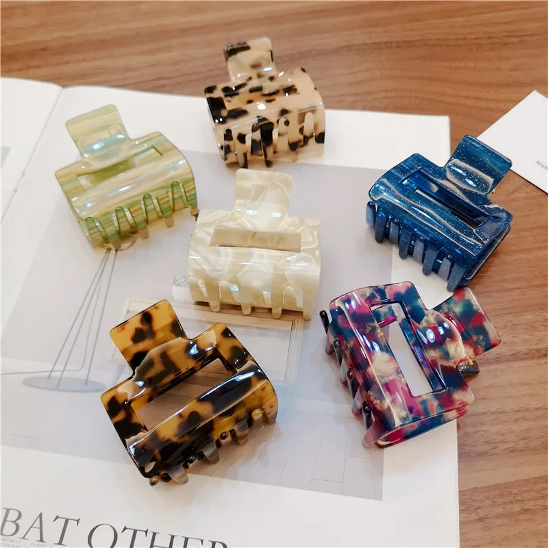 5 سنتيمتر X 5,5 سنتيمتر عالية الجودة موضة النساء مقاطع هندسية المشابك خلات دبابيس شعبية هدية مثالية الحلو الفتيات إكسسوارات الشعر