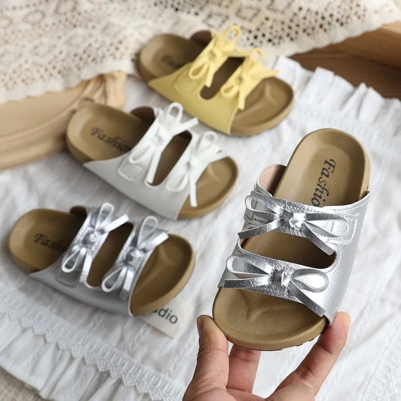 

Girls Beach Slippers 2026 Summer New Children's Soft Shoe Casual Baby Anti Slip Home Slippers Children's Travel Walking Slippers