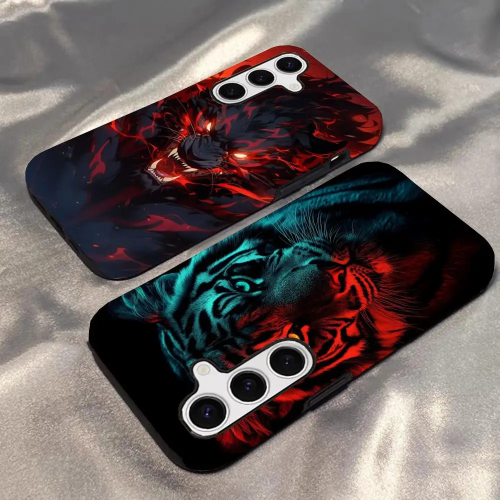Animal Lion Wolf Tiger Phone Case For Samsung S25 S24 S23 S22 S21 Plus Ultra A56 A36 A26 A16 Glossy HD Hard PC Cover