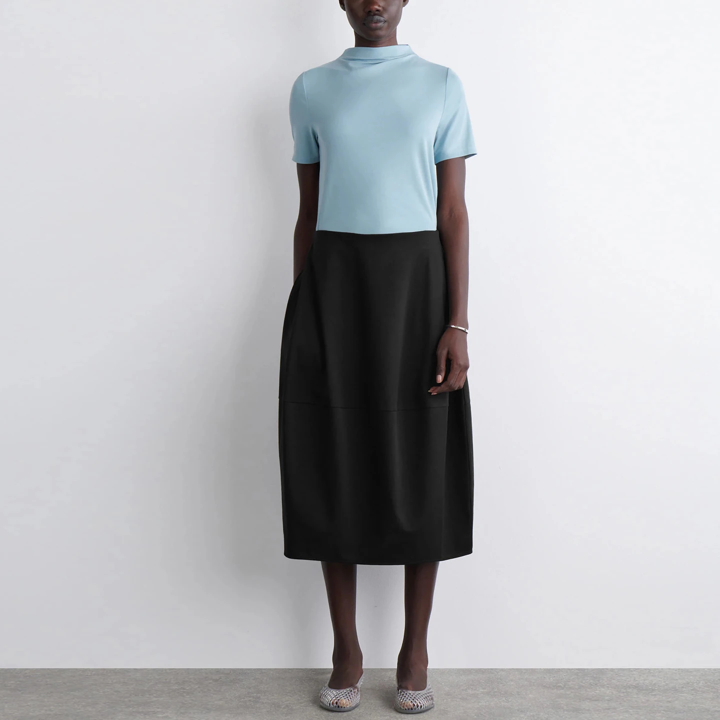 여성용 스탠다드 핏 미디 스커트 2025 가을 신상 유럽 스타일 자다타 여성 미드 웨이스트 기타 소재 기타 공정