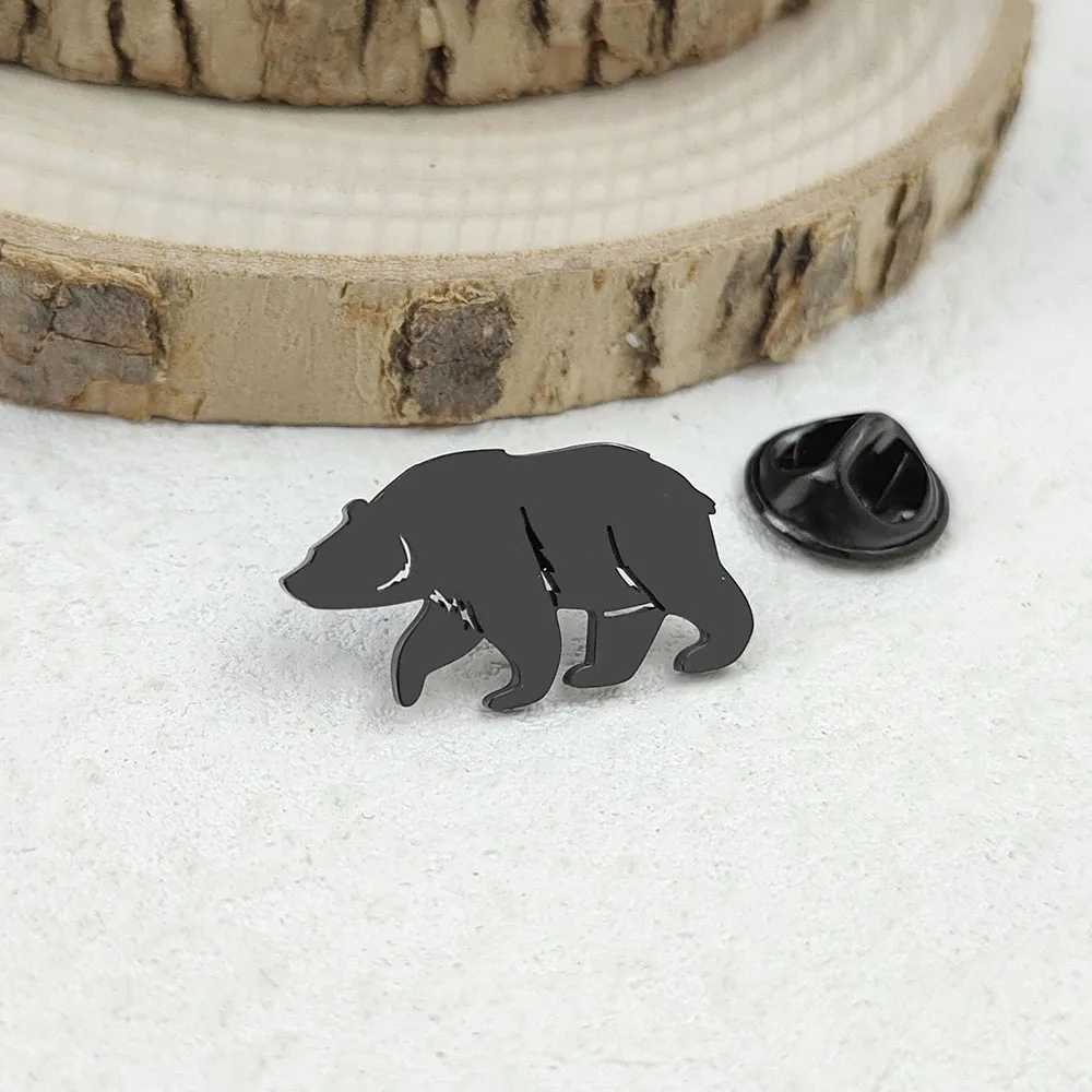 New polar bear gold-plated stainless steel badge, suit lapel pin, gold-plated men's brooch, business clothing matching view 2