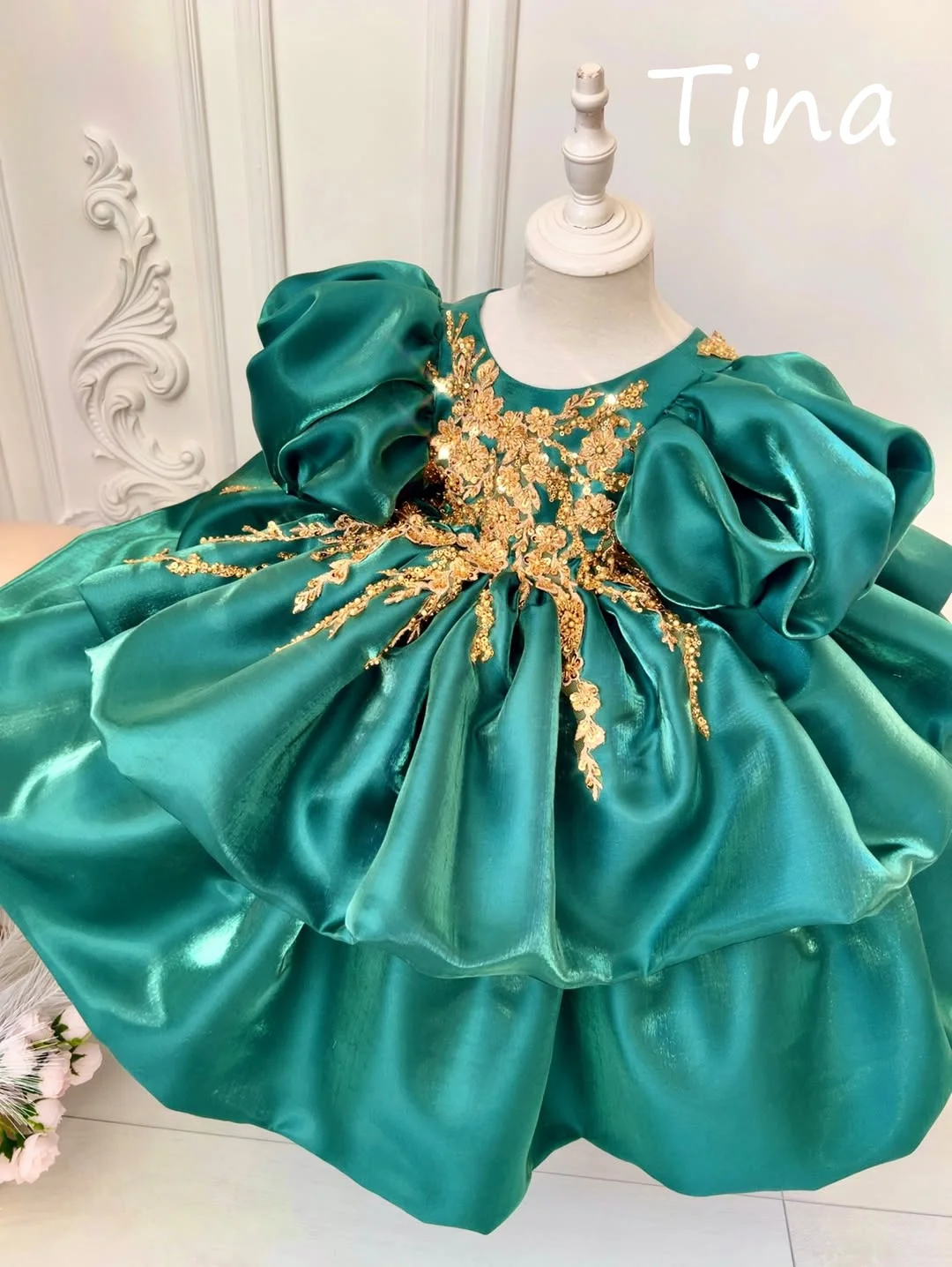 

Princess Green Satin Flower Girl Dresses for Wedding Tulle Gold Appliques Kids Party Birthday First Communion Ball Gown Custom