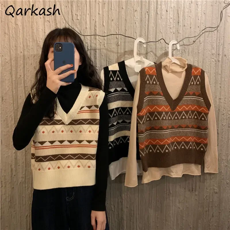 

Sweater Vests Women Cozy Indie Folk Style Warm Students Vintage Sweet V-neck Leisure Knitting Fashion Harajuku Couple All-match