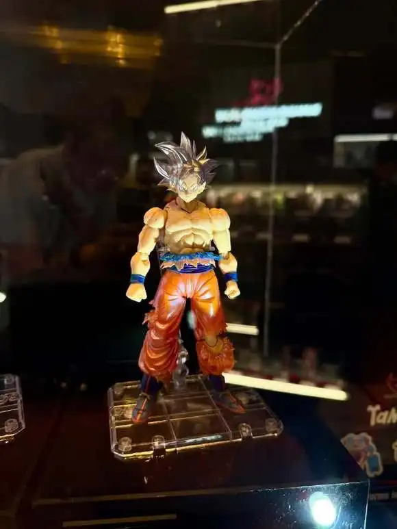 

In Stock Bandai TNT Dragon Ball S.H.Figuarts SHF Son Goku Ultra Instinct - Limits Super Surpassed Anime Action Figure Model Toys