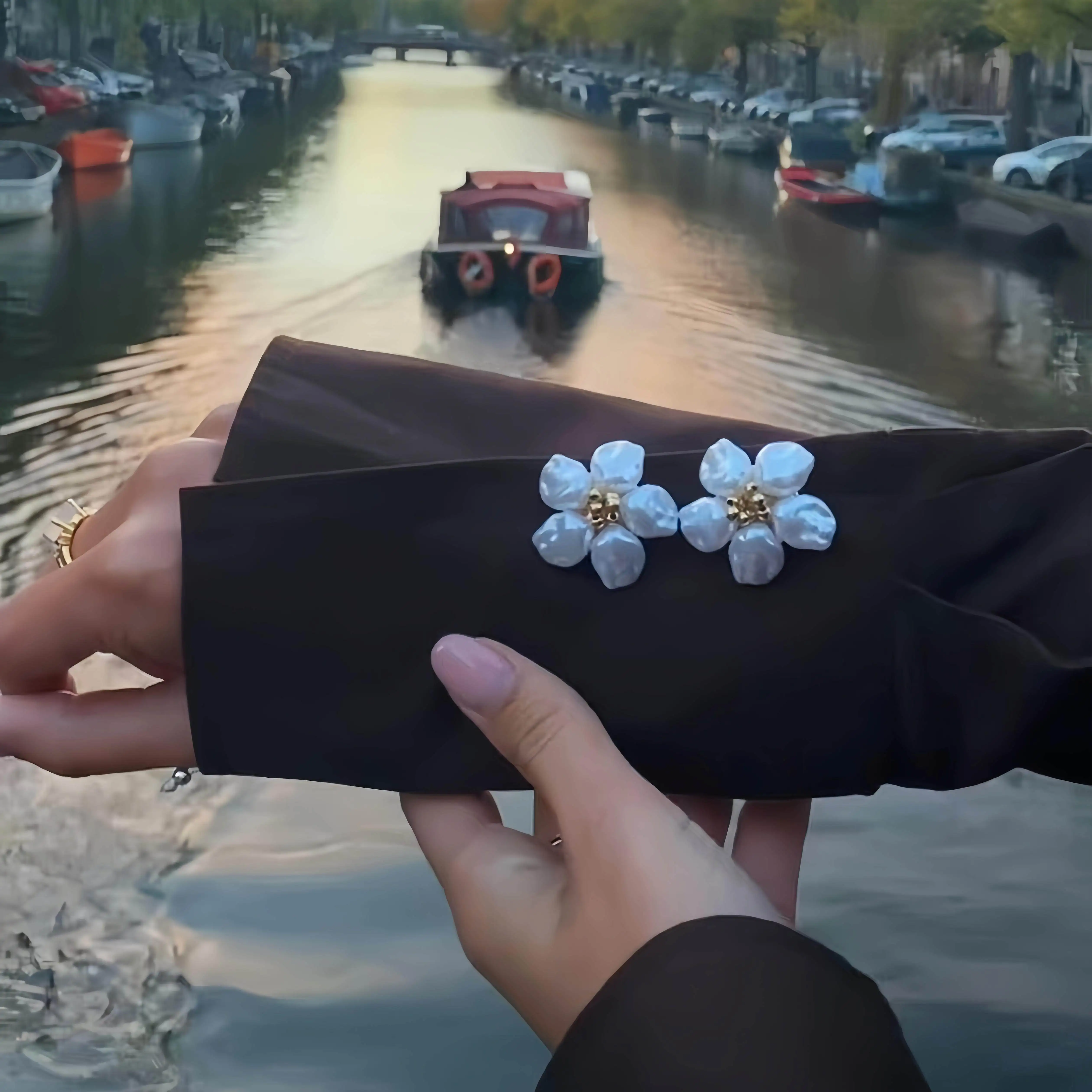 French pearl cufflinks women's light luxury shirt button cover non-punching holder niche design flower button cover