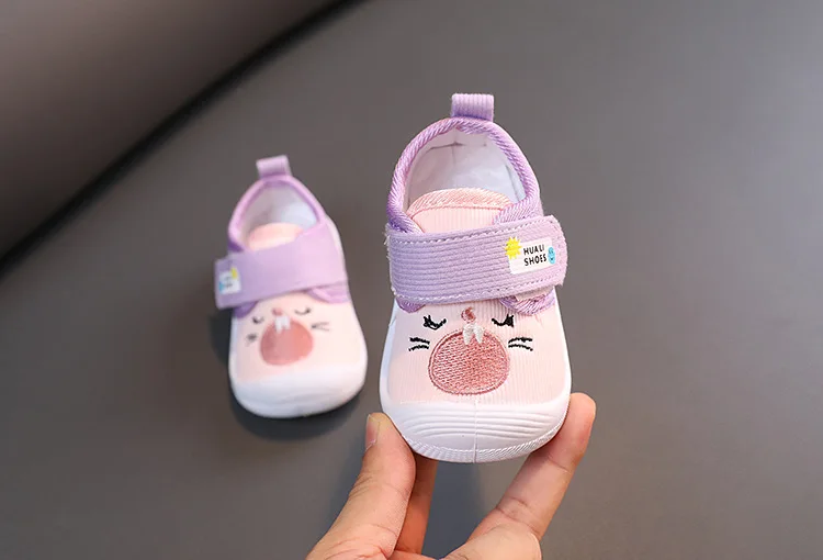 2026 Mit Geräusch Baby-Schuhe Frühling Herbst Kleinkind-Laufschuhe Neugeborenen-Lauflernschuhe für Jungen und Mädchen Rosa, Braun – Detail 9
