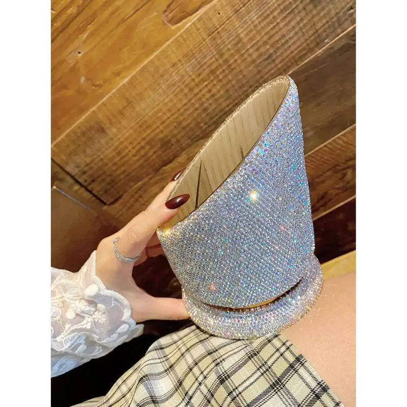 Luxury Diamond-Encrusted PET Makeup Brush with Shining Water Diamond Storage Box - High-End Cosmetic Tool for Beauty Enthusiasts