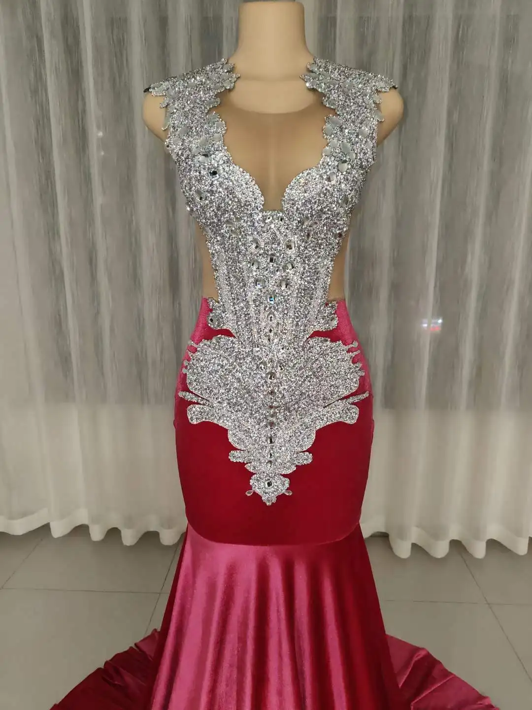 Rose Red Stunning Evening Floor Length Dress Women Rhinestone Sleeveless Birthday Party Night Queen Outfit