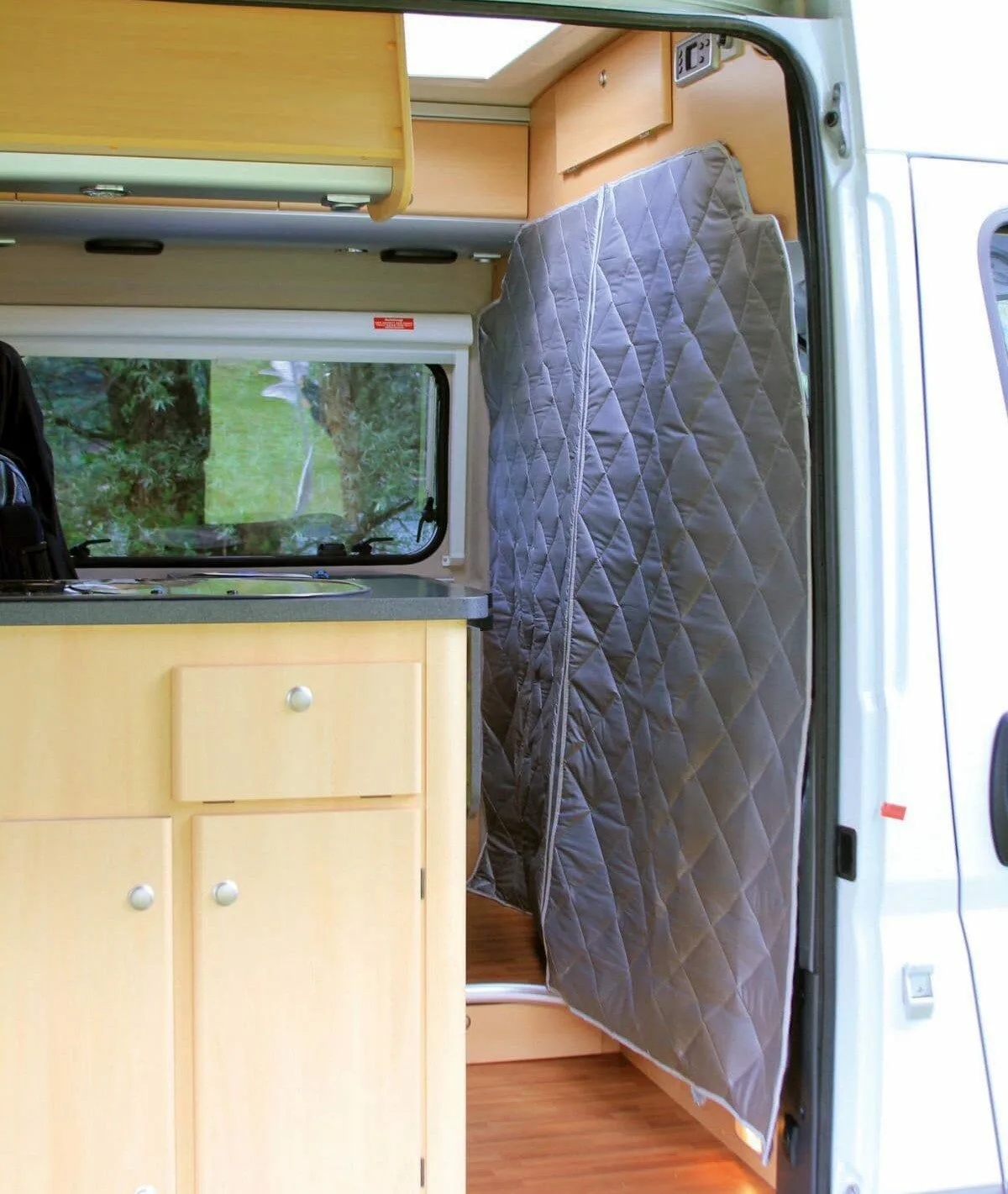 

Car Divider Isolation Curtain With Zipper Car Divider Heat Insulation Curtain For Fiat Ducato Caravan Winter Windbreak Curtain