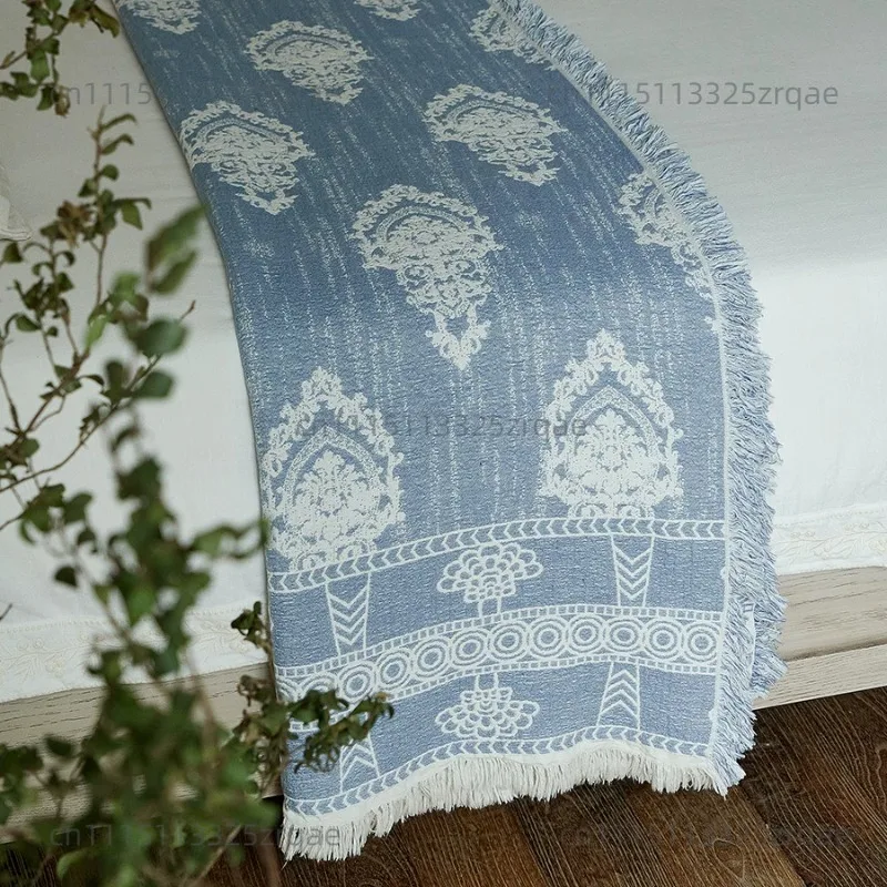 Cotton Linen Jacquard Tassel Blanket, Sofa Throw Blanket, Office Nap Blanket, Bed End Decorative Blanket for Home and Hotel Use