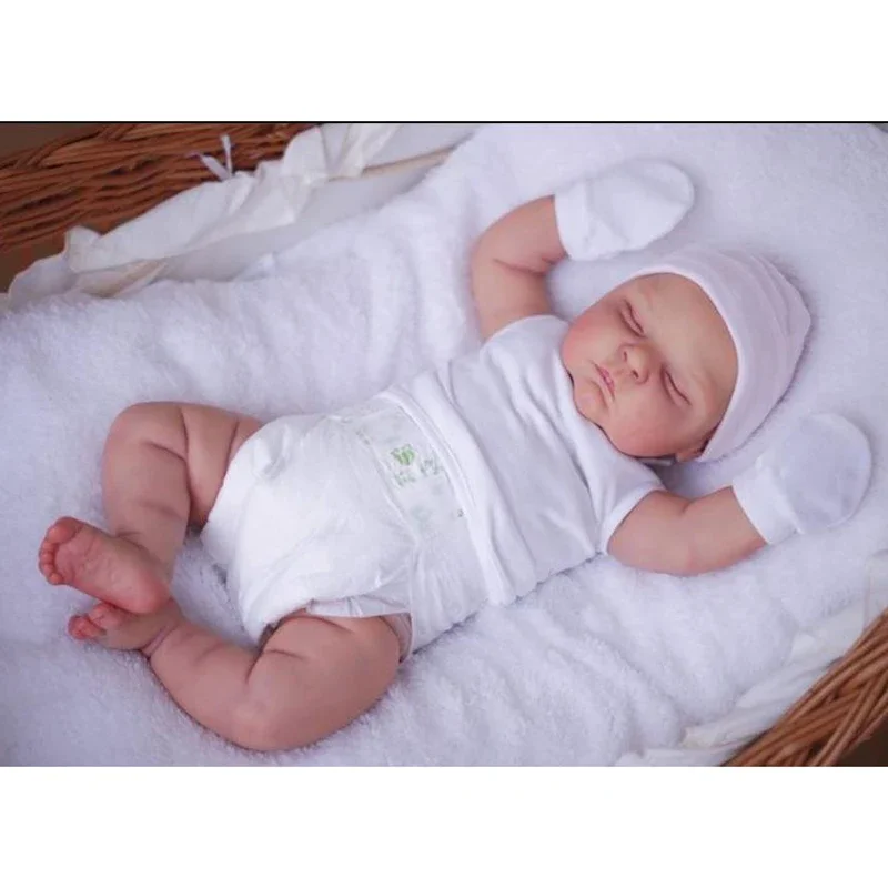 

48CM Realistic Siliocne Reborn Dolls Peaches Soft Cotton Body Bald Doll