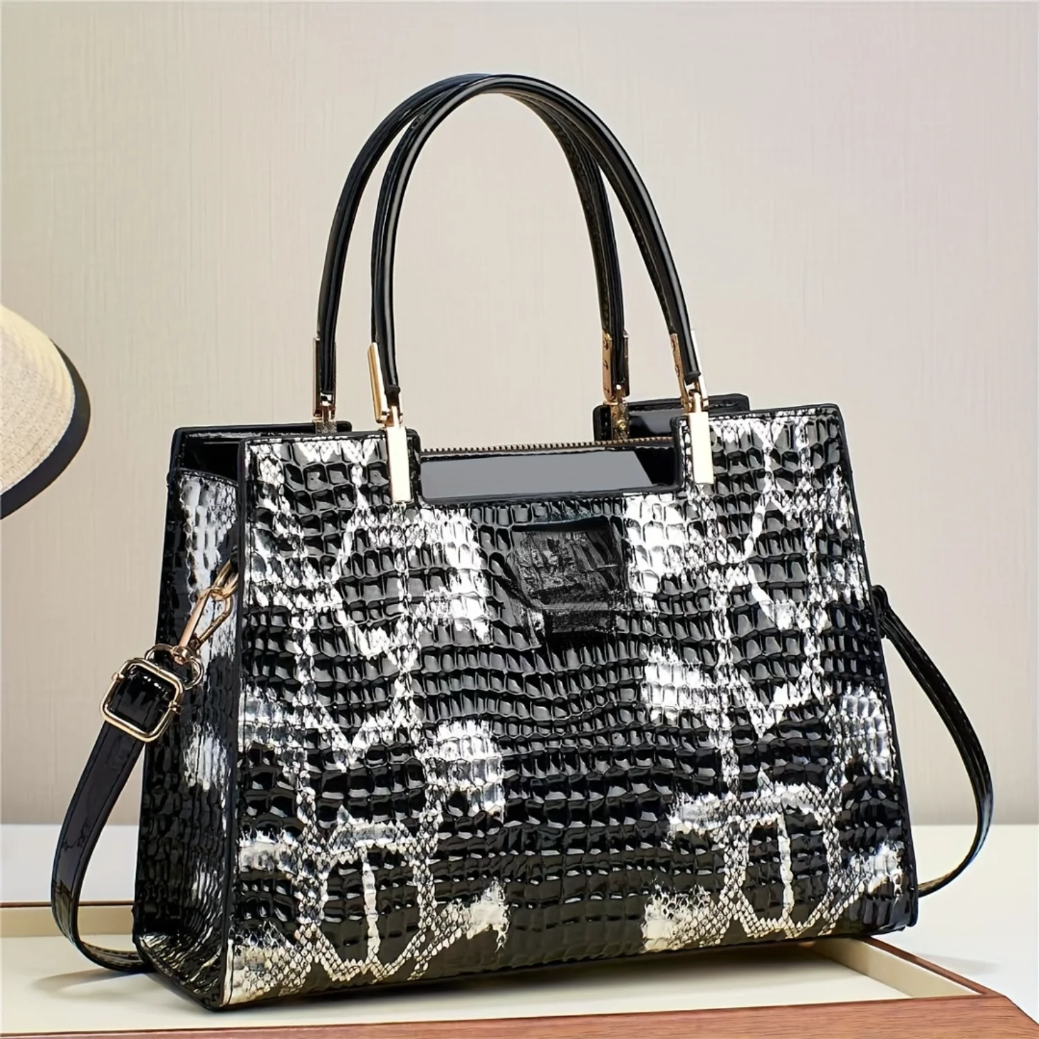 Trendy Snake Pattern Tote Bag, Portable Multi-layer Shoulder Bag, Perfect Handbag For Commuting Bag accessories Hat organizer