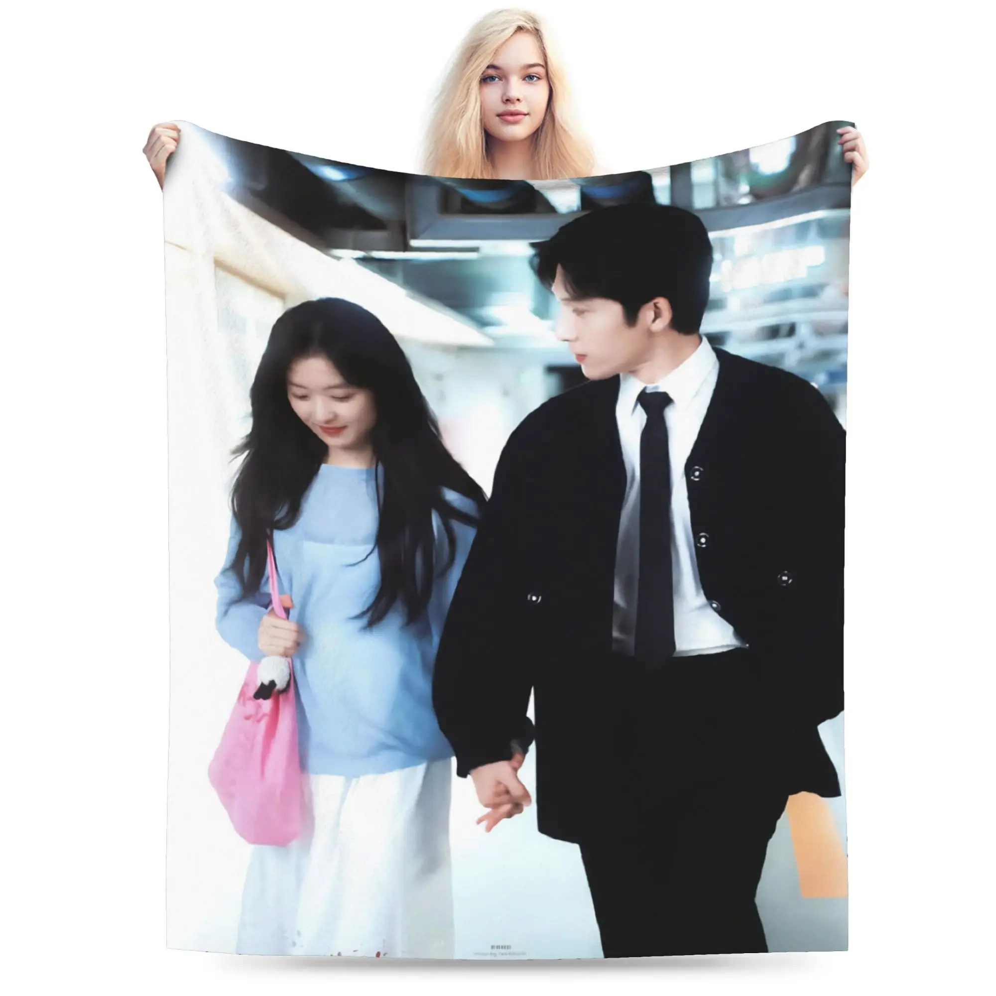 The Early Spring jing boran Blankets Flannel  Cozy Super Soft Throw Blanket for Bedroom Plush Thin Quilt