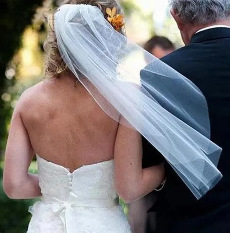 Short White 1 Tier Church Bridal Veil with Comb Wedding Accessories Simple Bridal Hair Accessories