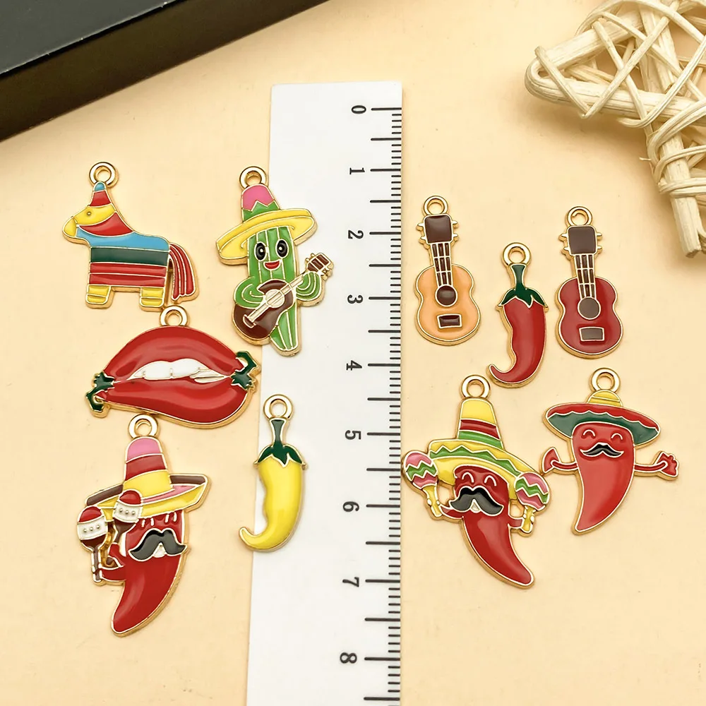 10pcs Mexico Carnival Chili Pepper Charms Alloy Fruit Vegetables Cactus Pendants for DIY Bracelets Necklaces Jewelry Making Acce