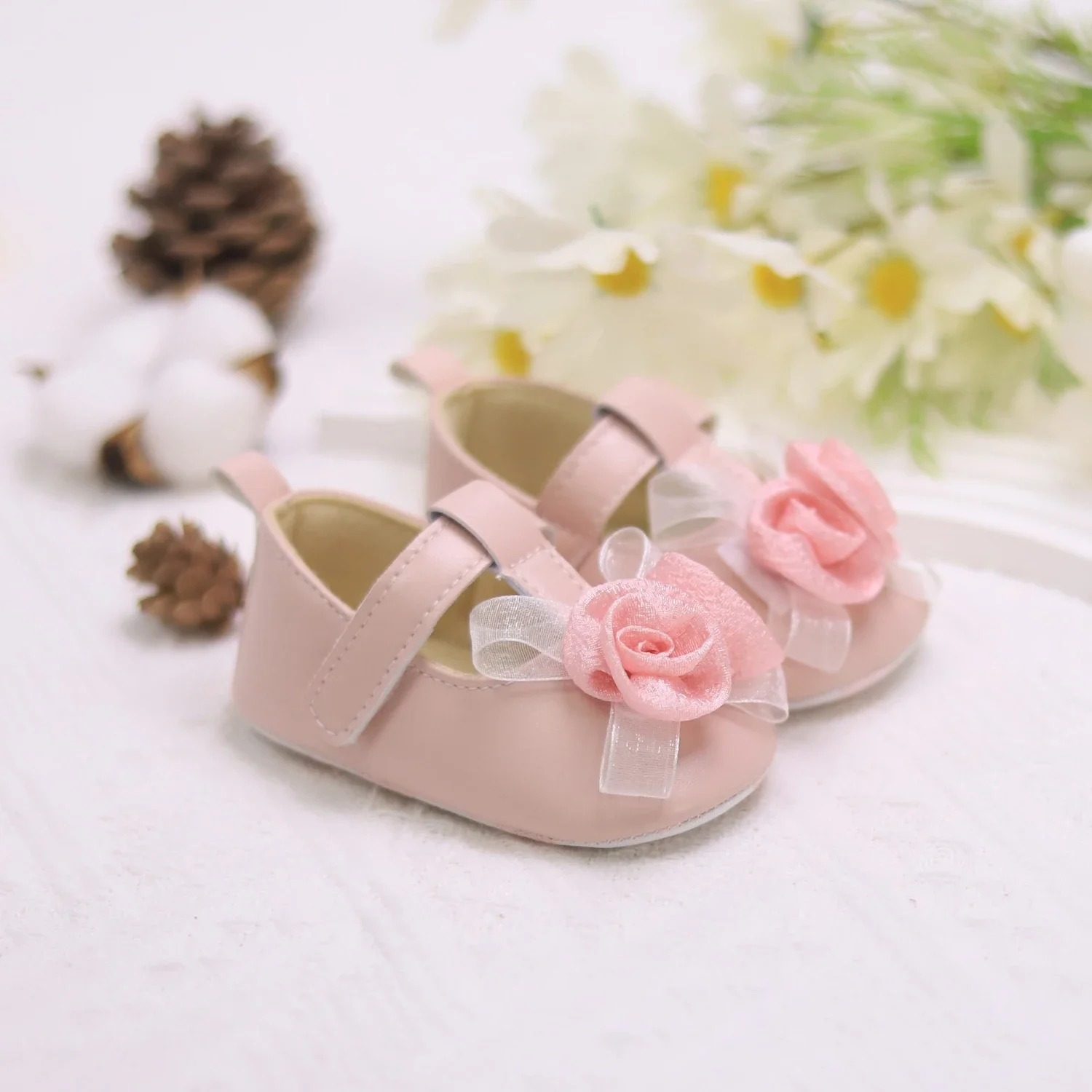 Baby toddler shoes, fashionable rose baby girl casual step shoes, light and non-slip, suitable for daily & vacation wear, spring