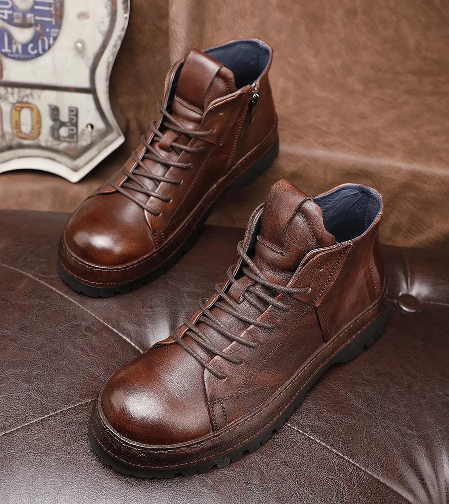 Vintage British Men Ankle Boots Handmade Casual Business Leather Shoes Outdoor Tooling Motorcycle Boots Brogue Autumn Winter