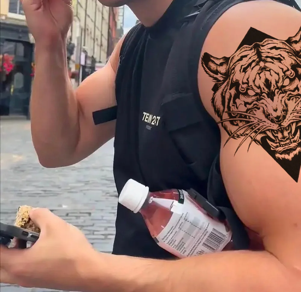 

1 Sheet Dragon Tiger Wolf Tattoo Stickers Waterproof Fake Tattoos Men Temporary Tattoo Free Shipping Herbal Juice Sticker Tattoo