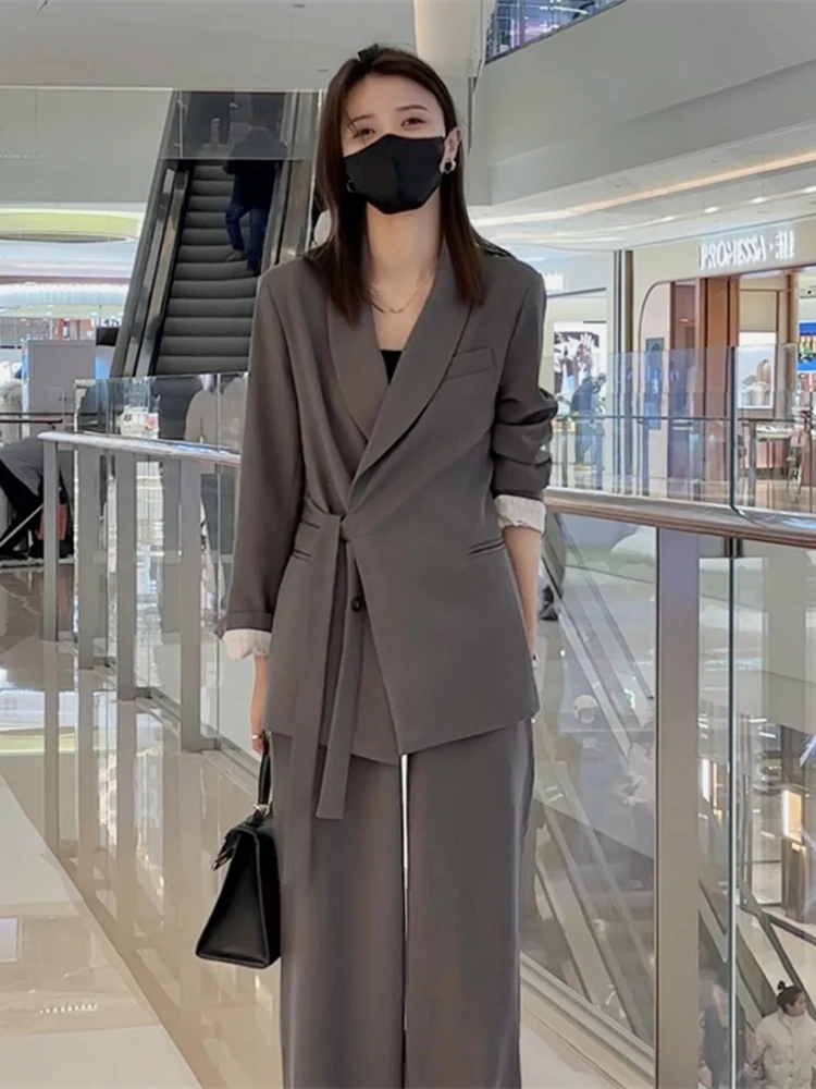 

Elegant Women's Suiting Set Casual Chic Two-Piece Workwear Outfit Autumn New Style V-Neck Long Sleeve Professional Look