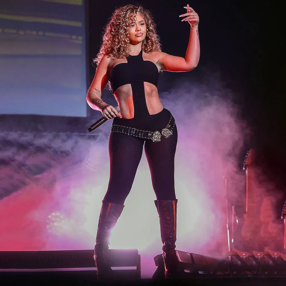 

2025 Autumn New Sexy Hottie Waist Hanging Neck Tight Solid Color Personalized Jumpsuit Women's European and American Style